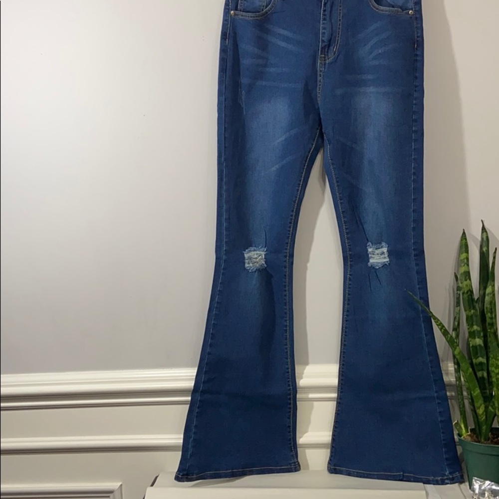 The Coco Brand Bell Bottom Wide Leg Jeans Size L - Picture 2 of 7